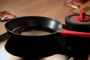 ZWIEGER - panvica 28cm Obsidian